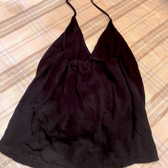 Abercrombie and Fitch guys pretty string halter top. - Picture 1 of 5